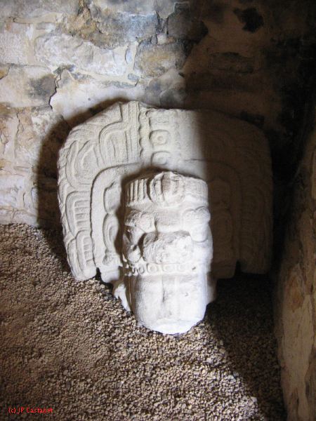 24_3 Yaxchilan  104.jpg
